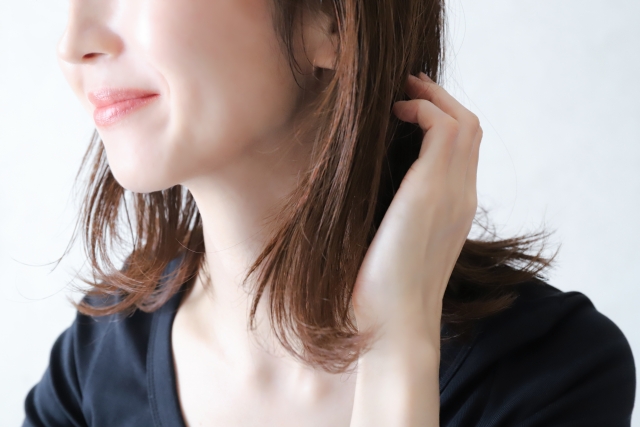 髪を触らない方がいいってホント？知って得するヘアケアの新常識